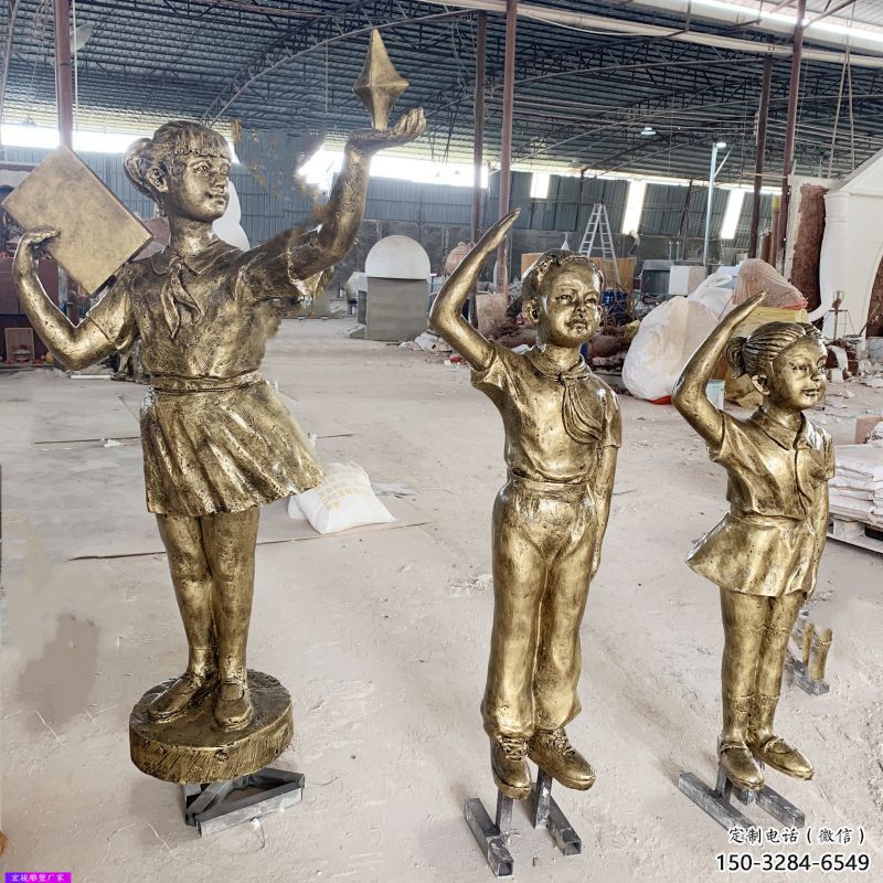 日喀則學(xué)生少先隊(duì)員雕塑