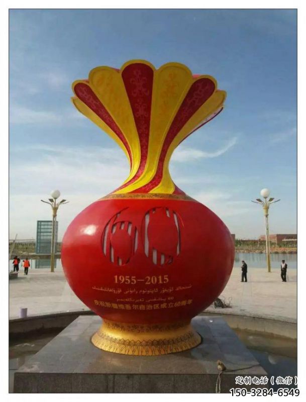 阿勒泰花瓶雕塑工廠選用，街道標(biāo)識，玻璃鋼花瓶雕塑批發(fā)