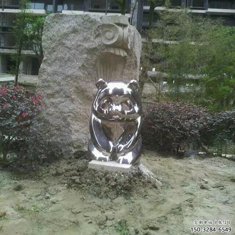 沙坪壩熊貓雕塑服務商，動物美陳雕塑，不銹鋼熊貓雕塑廠家