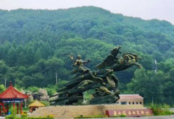 當雄夸父逐日雕塑，鑄銅神話人物雕塑